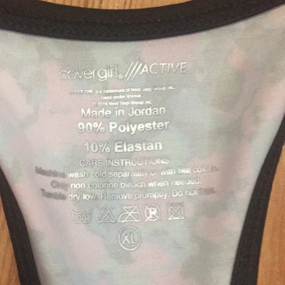 Gym set top xl bottoms L - Picture 2 of 5